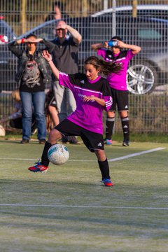 Bild 153 - D-Juniorinnen FSC Kaltenkirchen - SV Wahlstedt : Ergebnis: 3:1